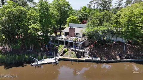 435 Munden Farm Rd, Newport, NC 28570