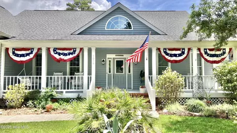 1016 Captain Adkins Dr SE, Southport, NC 28461