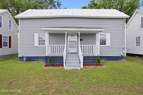 305 Mc Daniels St, Kinston, NC 28501