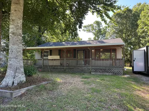 135 Jupiter Trl, Jacksonville, NC 28546