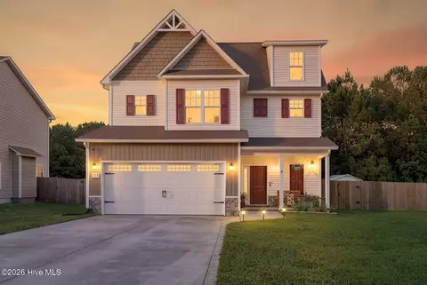117 Sparrows Point Ln, Jacksonville, NC 28540