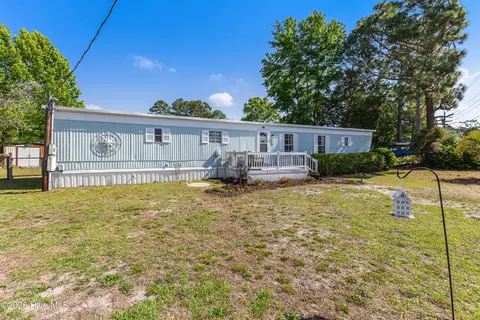 994 Stanland St SW, Calabash, NC 28467