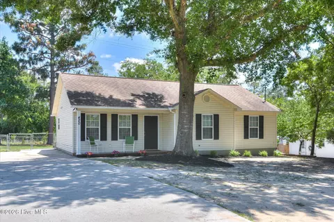 420 Old Sudlow Lake Rd, North Augusta, SC 29841
