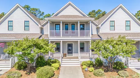 80 Station Ave, Southern Pines, NC 28387