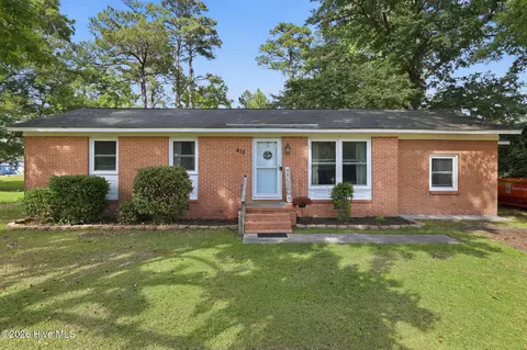 612 Lee Dr, Havelock, NC 28532