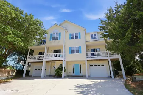 9911 Chrissie Wright Ct #WEST, Emerald Isle, NC 28594