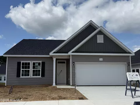 1135 Forest Bend Dr NW, Calabash, NC 28467