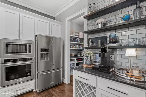 Kitchen - 163 Lagoon Dr, Clarks Hill, SC 29821 photo 3 of 6