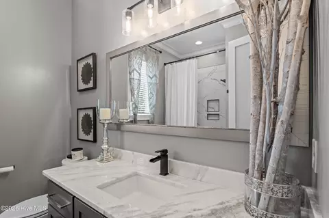 Bath - 163 Lagoon Dr, Clarks Hill, SC 29821 photo 4 of 7