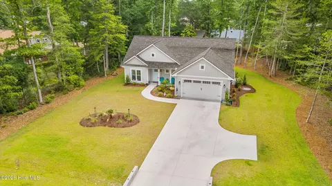 29 Pinewood Dr, Calabash, NC 28467