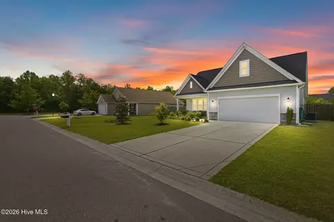 918 Rolling Pines Loop Rd NE, Leland, NC 28451
