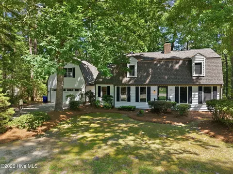107 Carol Ct, Greenville, NC 27858