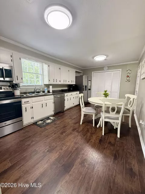 Kitchen - 2514 Elderberry Dr, Augusta, GA 30906 photo 2 of 3
