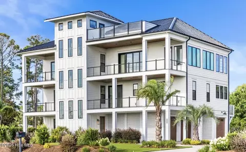 8413 River Rd, Wilmington, NC 28412