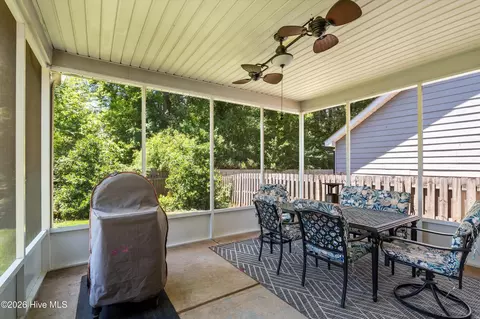 Exterior - 1020 Barrett Dr, Evans, GA 30809 photo 6 of 13