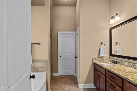 Entry Way - 1020 Barrett Dr, Evans, GA 30809 photo 5 of 5