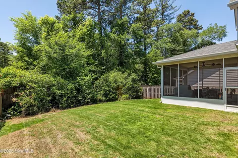 Exterior - 1020 Barrett Dr, Evans, GA 30809 photo 9 of 13
