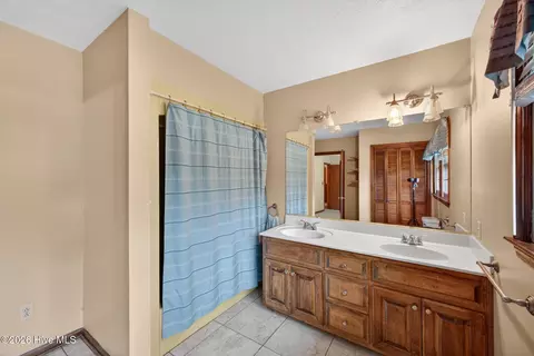 Bath - 507 5th St, Jackson, SC 29831 photo 2 of 3