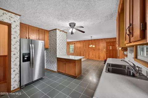 Kitchen - 507 5th St, Jackson, SC 29831 photo 2 of 3