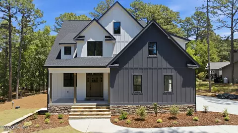 151 Otter Dr, Seven Lakes, NC 27376