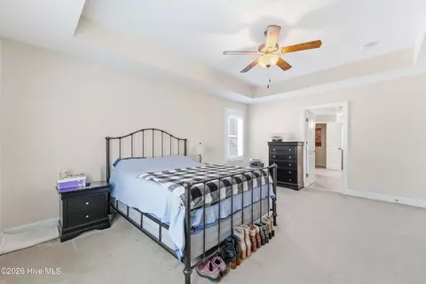 Bedroom - 476 Landsdowne Cir, Hampstead, NC 28443 photo 8 of 10