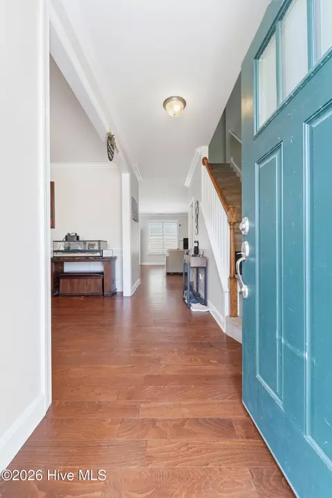 Entry Way - 476 Landsdowne Cir, Hampstead, NC 28443 photo 1 of 2
