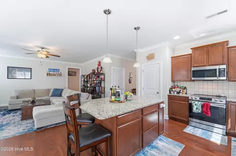 Kitchen - 476 Landsdowne Cir, Hampstead, NC 28443 photo 1 of 11