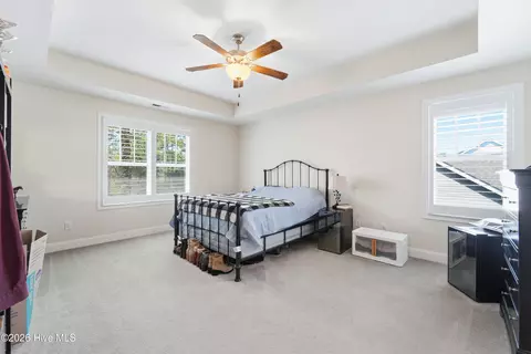 Bedroom - 476 Landsdowne Cir, Hampstead, NC 28443 photo 7 of 10