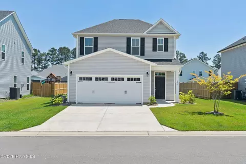 938 Sunray Ln NE, Winnabow, NC 28479
