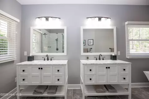 Bath - 52 Stoneykirk Dr, Pinehurst, NC 28374 photo 1 of 7