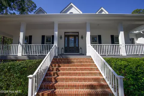 Exterior - 52 Stoneykirk Dr, Pinehurst, NC 28374 photo 1 of 17