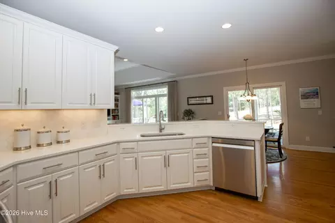 Kitchen - 52 Stoneykirk Dr, Pinehurst, NC 28374 photo 2 of 4