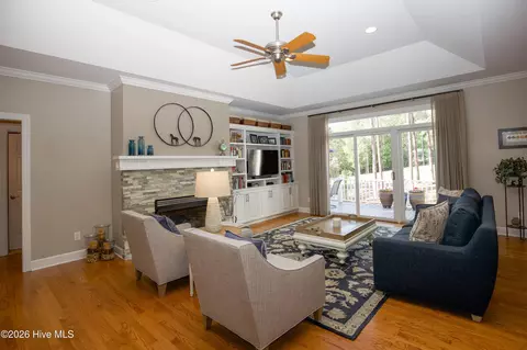 Living - 52 Stoneykirk Dr, Pinehurst, NC 28374 photo 1 of 3