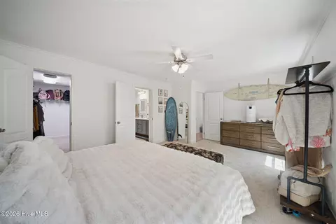 Bedroom - 981 Sloop Point Loop Rd, Hampstead, NC 28443 photo 2 of 6