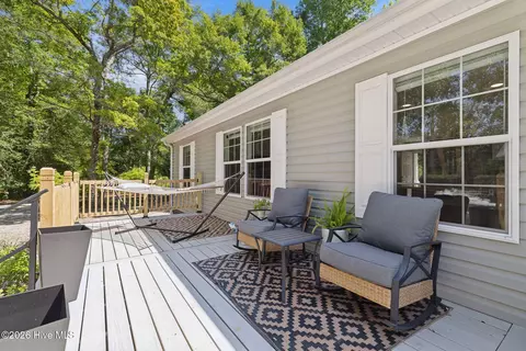 Exterior - 981 Sloop Point Loop Rd, Hampstead, NC 28443 photo 7 of 17