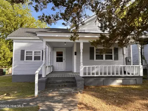 713 E Church St, Tarboro, NC 27886