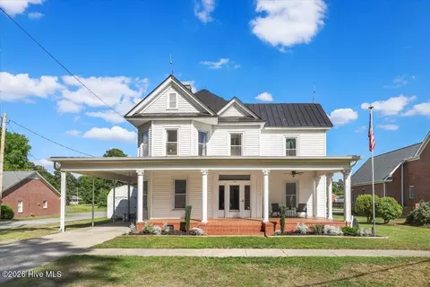 104 N Vance St, Fremont, NC 27830