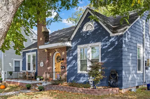 3599 N Main St, Farmville, NC 27828