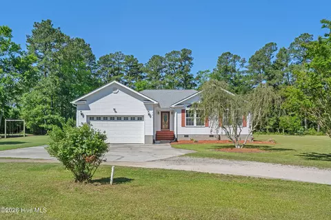 381 Green Bay Rd NW, Ocean Isle Beach, NC 28469