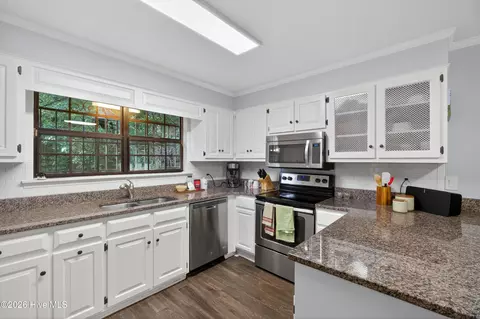 Kitchen - 2510 Commons Trce, Augusta, GA 30909 photo 3 of 3