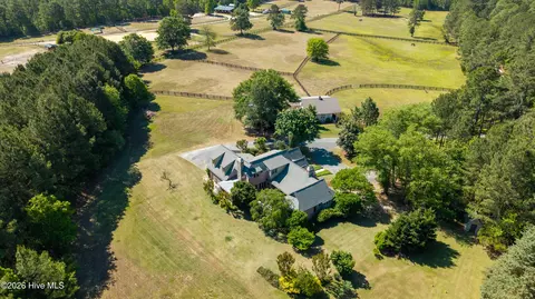 235 Griffin Lake Rd, Vass, NC 28394