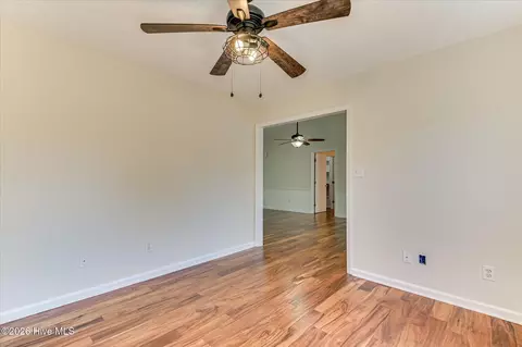 Living - 1035 Old Marks Dr, Augusta, GA 30909 photo 6 of 7
