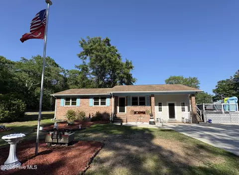 5013 Quail Cir, Shallotte, NC 28470