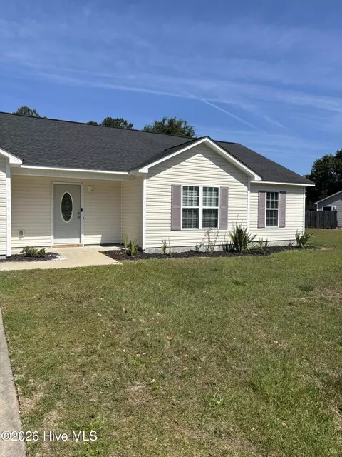 158 Ashbury Park Ln, Richlands, NC 28574