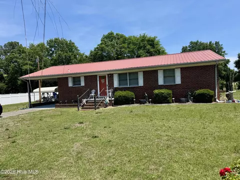 112 Mcqueen St, Rockingham, NC 28379