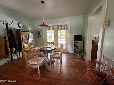 Dining - 310 E 12th St, Washington, NC 27889 photo 2 of 2