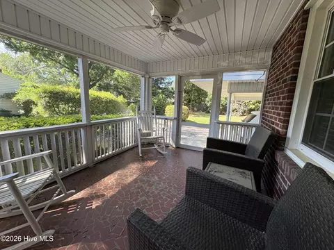 Exterior - 310 E 12th St, Washington, NC 27889 photo 2 of 6