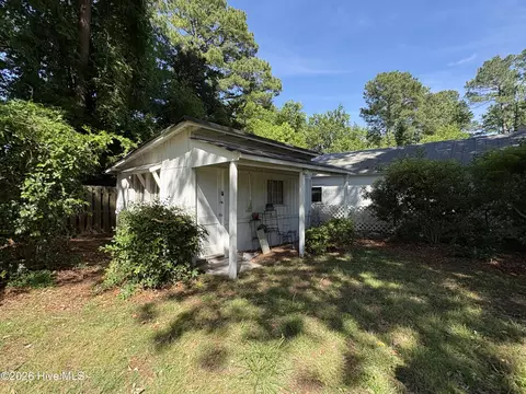 Exterior - 310 E 12th St, Washington, NC 27889 photo 6 of 6
