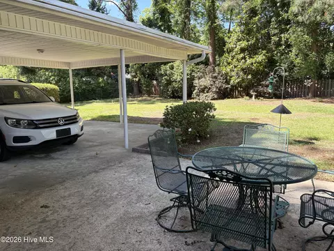 Exterior - 310 E 12th St, Washington, NC 27889 photo 5 of 6