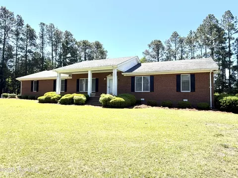 1565 Friendship Church Rd, Faison, NC 28341